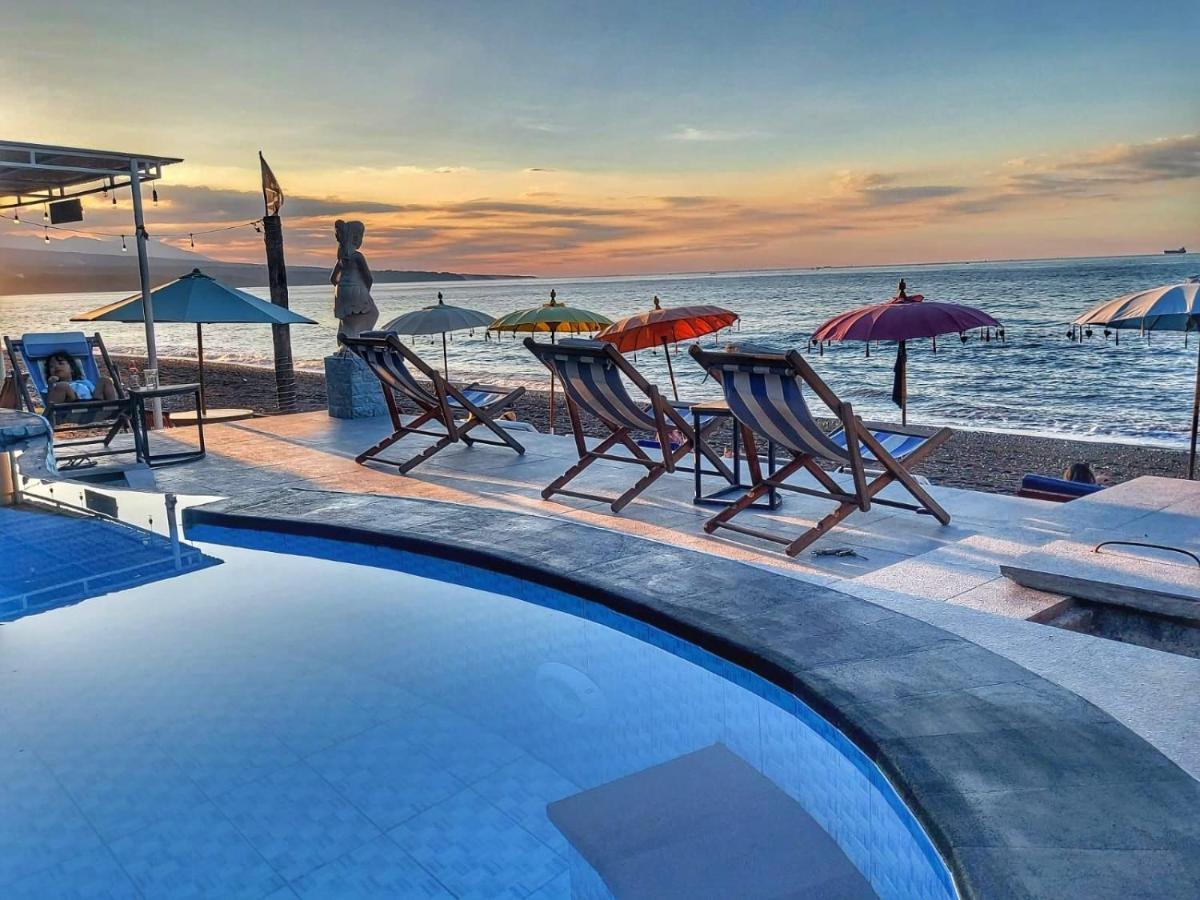 Bahari Beach Amed Luaran gambar