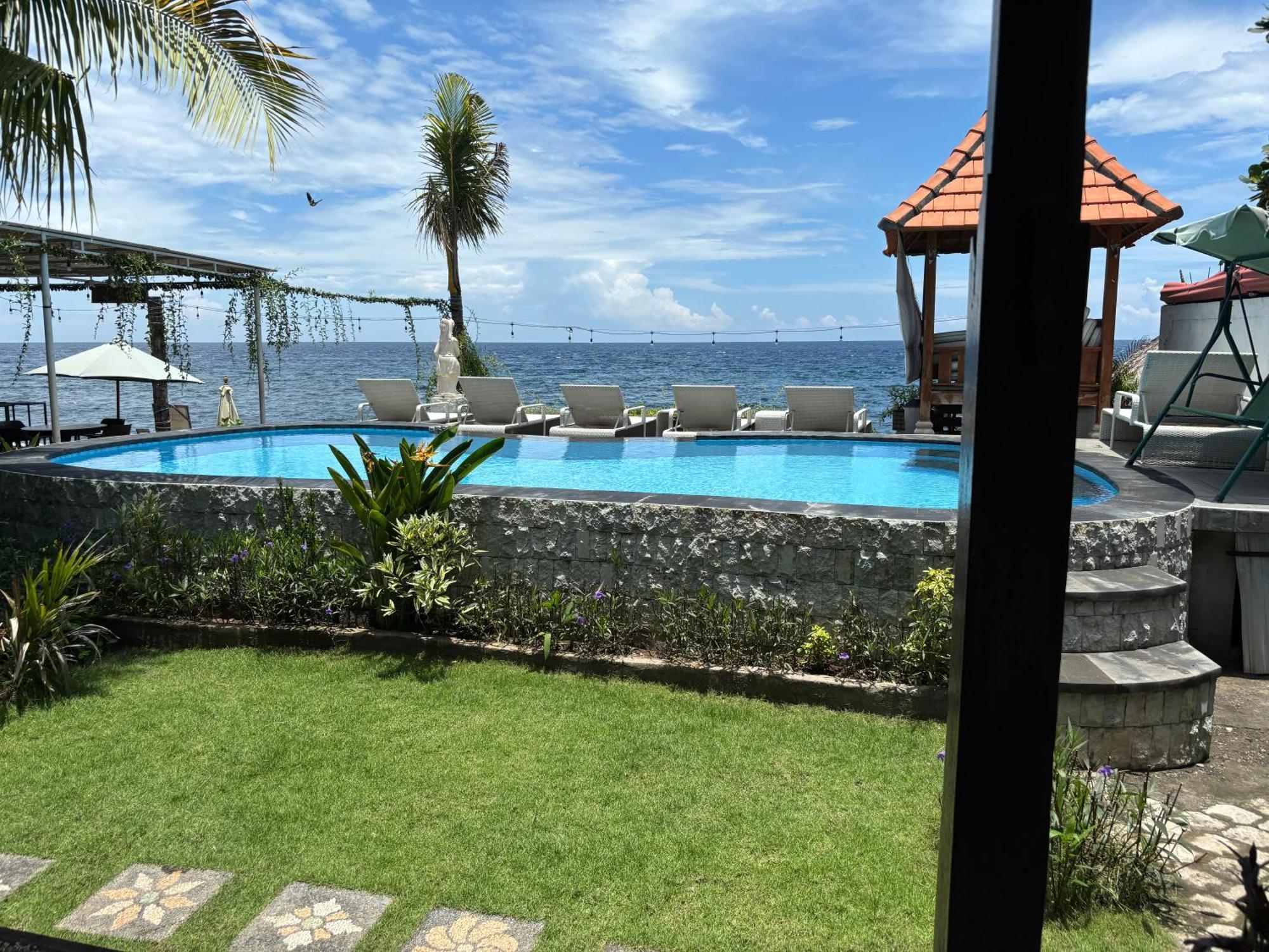 Bahari Beach Amed Luaran gambar